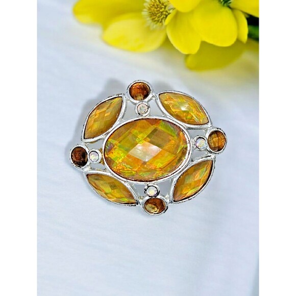 Citrine Jeweled Brooch Vintage Fire Gem AB Faceted Yellow Estate Jewelry Pin - Picture 2 of 9